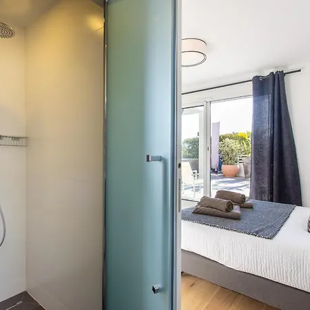 Hibiscus Penthouse Apartment Cannes