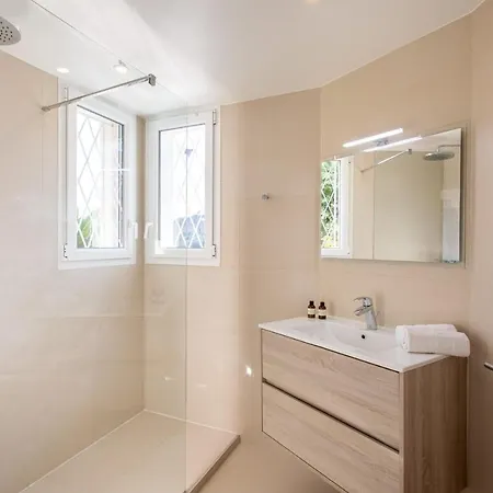 Apartment Hibiscus Penthouse Cannes
