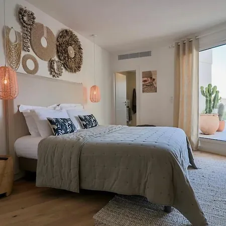 Apartment Hibiscus Penthouse